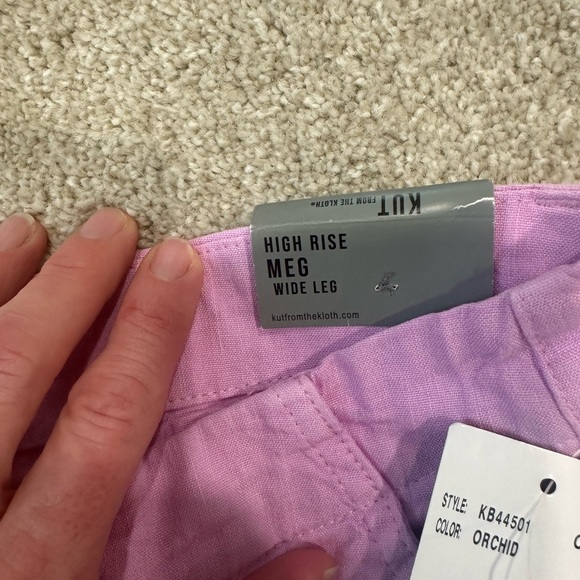 Kut from the Kloth Lilac Button-Front Pants - Picture 4 of 5